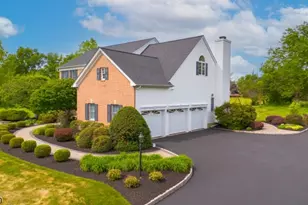 44 Titus Rd, Montgomery Township, NJ 08558 - Photo 3