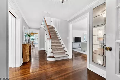 15 Afterglow Ave, Verona, NJ 07044 - Photo 3