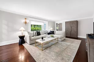 15 Afterglow Ave, Verona, NJ 07044 - Photo 7