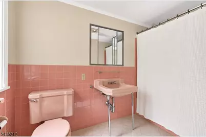15 Afterglow Ave, Verona, NJ 07044 - Photo 31