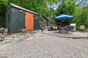66 Fairlawn Dr, West Milford, NJ 07421 - Photo 21
