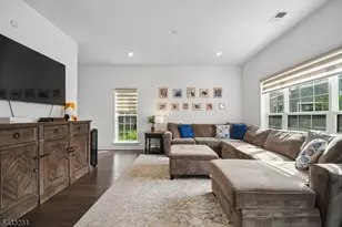 42 Harvest Wy, Little Falls Township, NJ 07424 - Photo 3