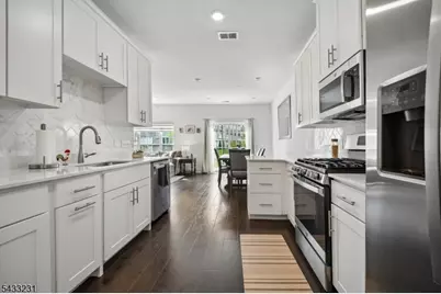 42 Harvest Way #42, Little Falls Township, NJ 07424 - Photo 7