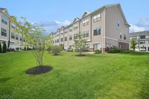 42 Harvest Wy, Little Falls Township, NJ 07424 - Photo 21