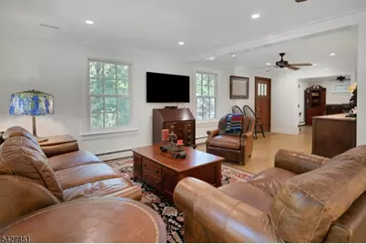 4 Farview Ave, Randolph Township, NJ 07869 - Photo 5