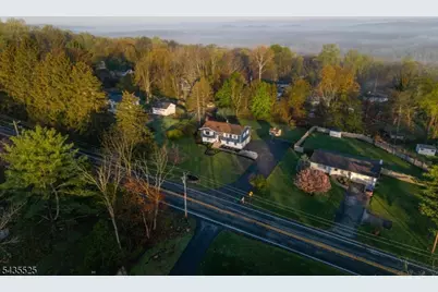 29 Lake Wallkill Rd, Vernon, NJ 07461 - Photo 3