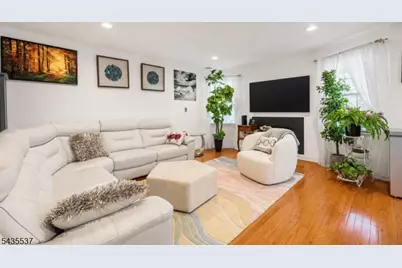 15 Boulder Run Rd, Paterson, NJ 07501 - Photo 11