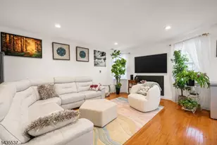 15 Boulder Run Rd, Paterson, NJ 07501 - Photo 11