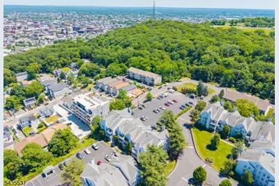 15 Boulder Run Rd, Paterson, NJ 07501 - Photo 27