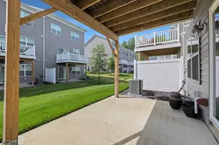 6 Martin Pl, Morris Plains, NJ 07950 - Photo 43