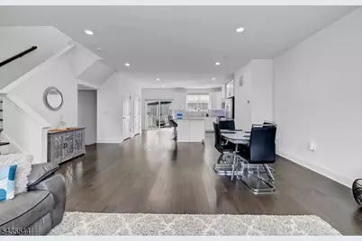 6 Martin Pl, Morris Plains, NJ 07950 - Photo 27