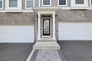 6 Martin Pl, Morris Plains, NJ 07950 - Photo 5
