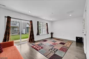 6 Martin Pl, Morris Plains, NJ 07950 - Photo 9