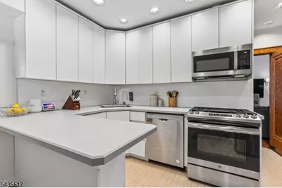 931 Pierpont St, Rahway, NJ 07065 - Photo 11