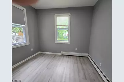 713 E 27th St, Paterson, NJ 07504 - Photo 9