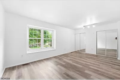 293 Gettysburg Way, Lincoln Park, NJ 07035 - Photo 21