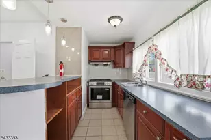 122 S Lincoln Ave, Middlesex, NJ 08846 - Photo 19