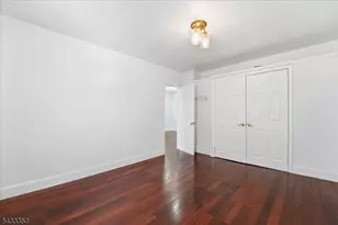 122 S Lincoln Ave, Middlesex, NJ 08846 - Photo 9