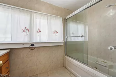 122 South Lincoln Ave #2, Middlesex, NJ 08846 - Photo 7