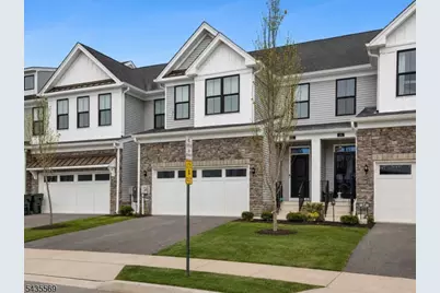 26 Wisteria Ct, Monroe Township, NJ 08831 - Photo 3