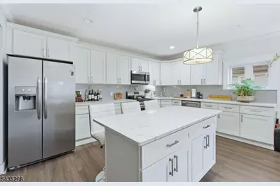 449 Union Ave, Elizabeth, NJ 07208 - Photo 27