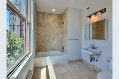 2000 West St, Union City, NJ 07087 - Photo 21