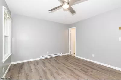 190 Park St, East Orange, NJ 07017 - Photo 23