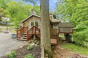 158 Glenside Trail, Byram Township, NJ 07871 - Photo 3