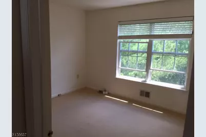 186 Potomac Dr Ondo, Bernards Township, NJ 07920 - Photo 15