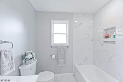 116 Bucknell Trl, Hopatcong, NJ 07843 - Photo 17