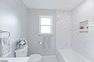 116 Bucknell Trail, Hopatcong, NJ 07843 - Photo 17