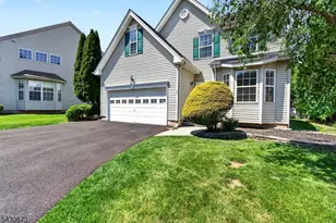 33 Schaal St, Bridgewater, NJ 08807 - Photo 3