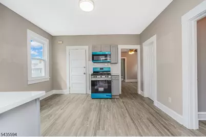 105 Louis St, New Brunswick, NJ 08901 - Photo 25