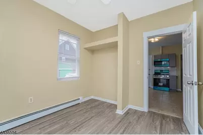105 Louis St, New Brunswick, NJ 08901 - Photo 11