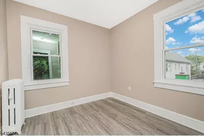 105 Louis St, New Brunswick, NJ 08901 - Photo 23