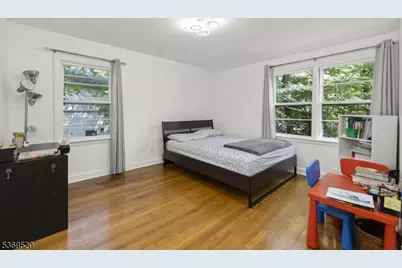 400 Hobart Ave, Millburn, NJ 07078 - Photo 11