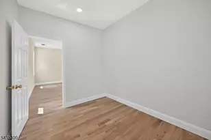 35 Stanhope Rd, Sparta Township, NJ 07871 - Photo 31