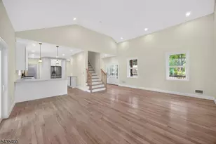 35 Stanhope Rd, Sparta Township, NJ 07871 - Photo 17