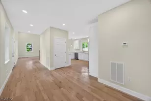 35 Stanhope Rd, Sparta Township, NJ 07871 - Photo 25