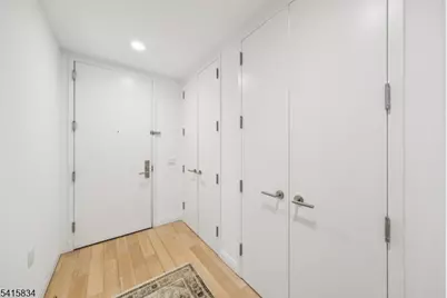 160 1st St Unit #1111, Jersey City, NJ 07302 - Photo 11