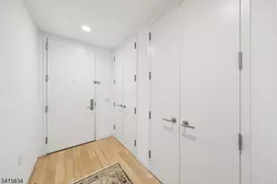 160 1st St Unit, Jersey City, NJ 07302 - Photo 11