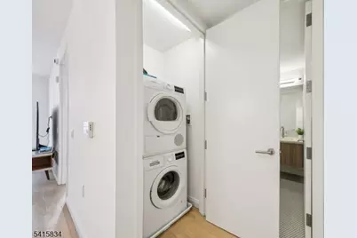 160 1st St Unit #1111, Jersey City, NJ 07302 - Photo 7