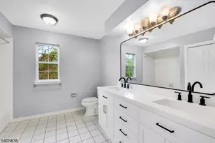6 Young, Bridgewater, NJ 08807 - Photo 23