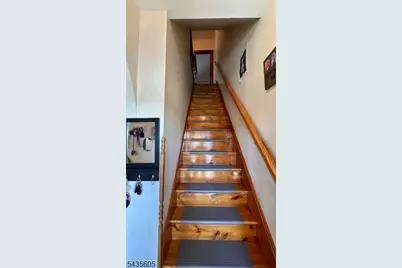366-368 Ferry St #2, Newark, NJ 07105 - Photo 11