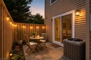 39 Canterbury Cir, Franklin Township, NJ 08873 - Photo 25