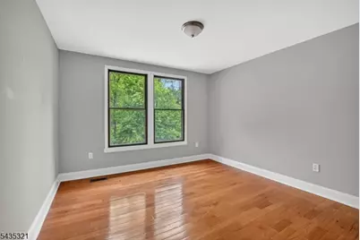 21 Quail Ct, Hardyston Township, NJ 07419 - Photo 11