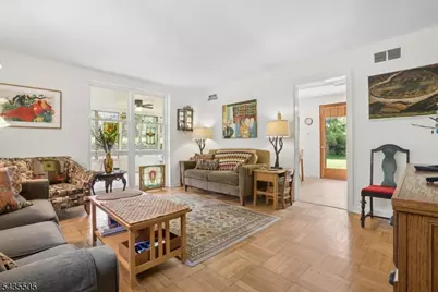 3 Cedar Ct, Roosevelt Boro, NJ 08555 - Photo 5