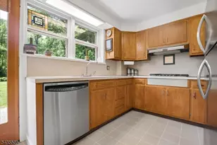 3 Cedar Court, Roosevelt Boro, NJ 08555 - Photo 9