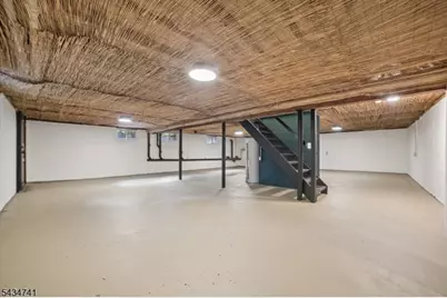 3811 Park Ave, Edison, NJ 08820 - Photo 29