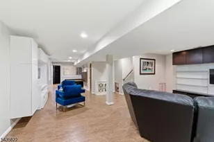 18 Birchwood Ln, North Haledon, NJ 07508 - Photo 25